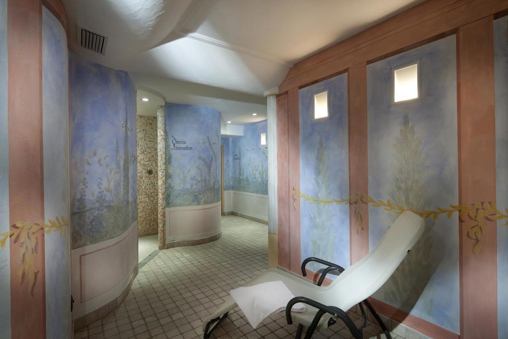 Hotel Garni Laura Arabba Eksteriør billede