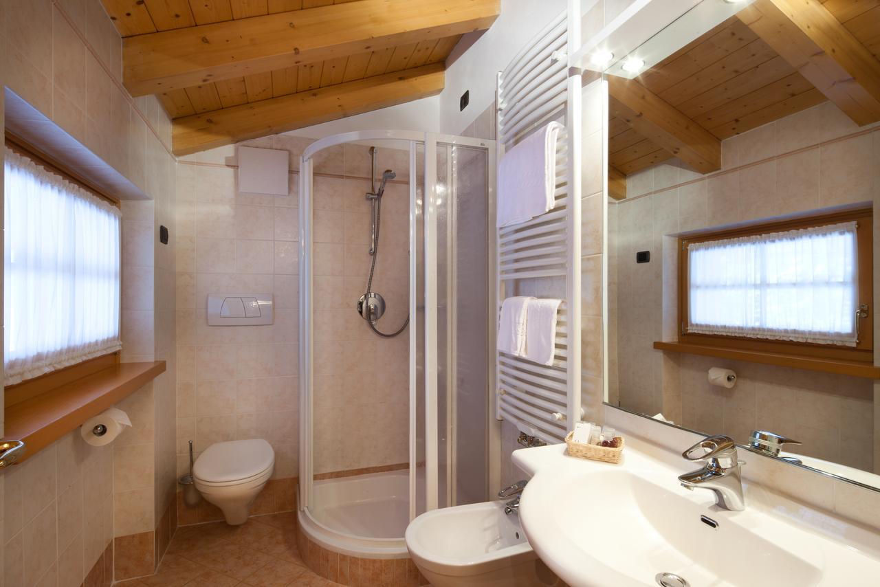 Hotel Garni Laura Arabba Eksteriør billede